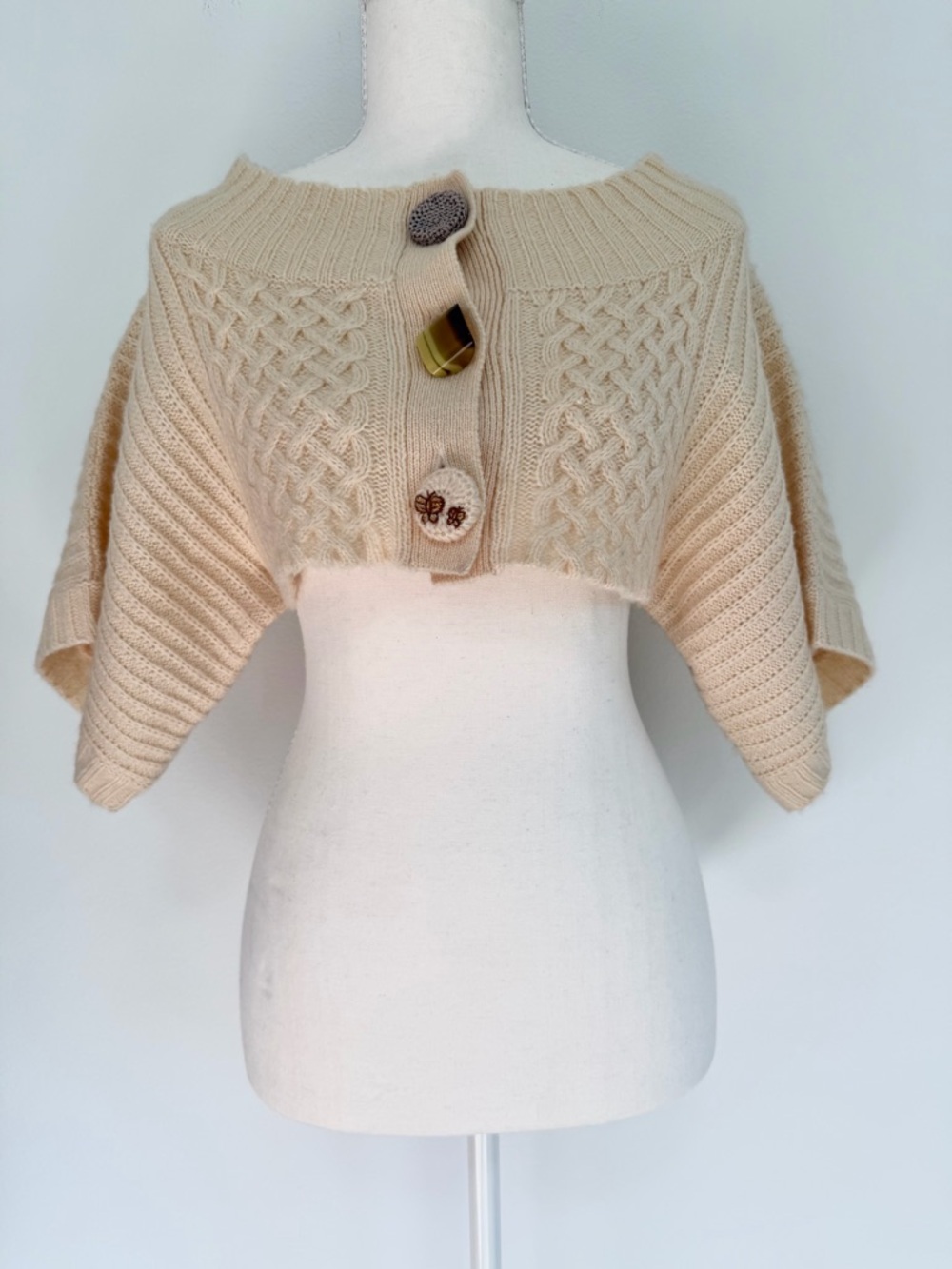 NWT Anthropologie Cropped Wool Blend Cable-Knit Shrug in Creme